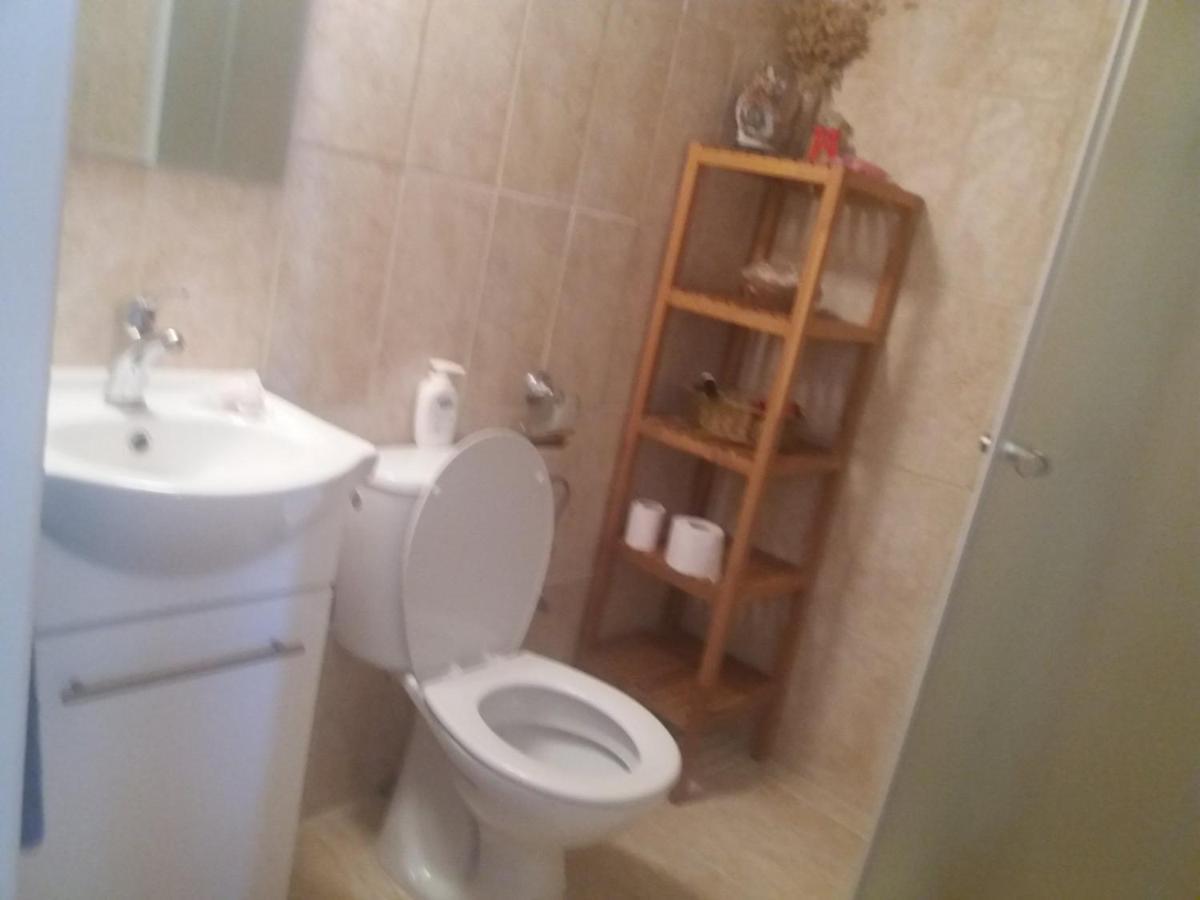 Georgia'S House Bed & Breakfast Fyti ภายนอก รูปภาพ